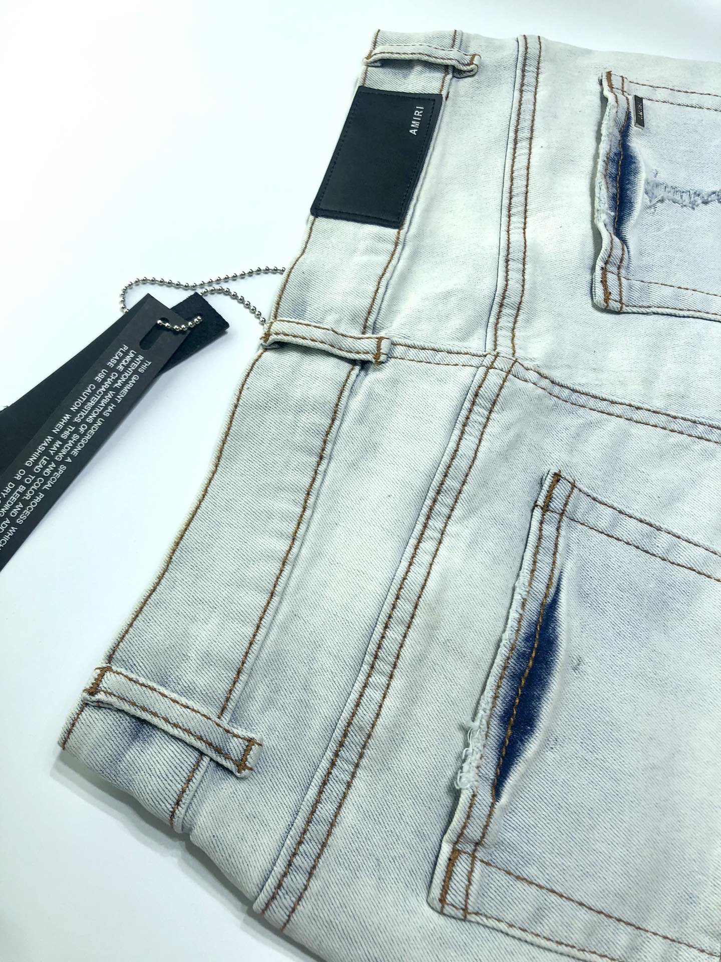 AMIRI JEANS