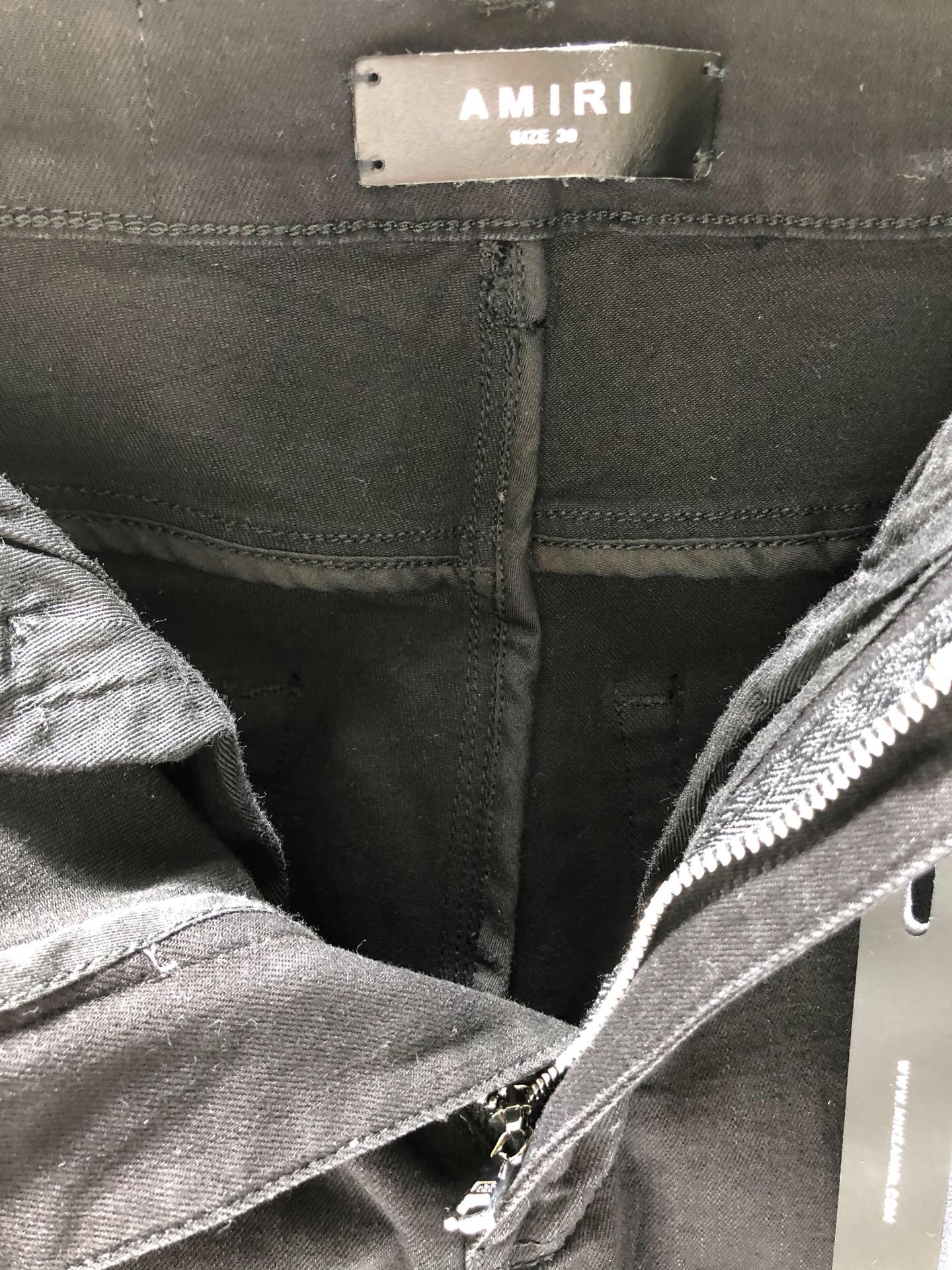 AMIRI JEANS