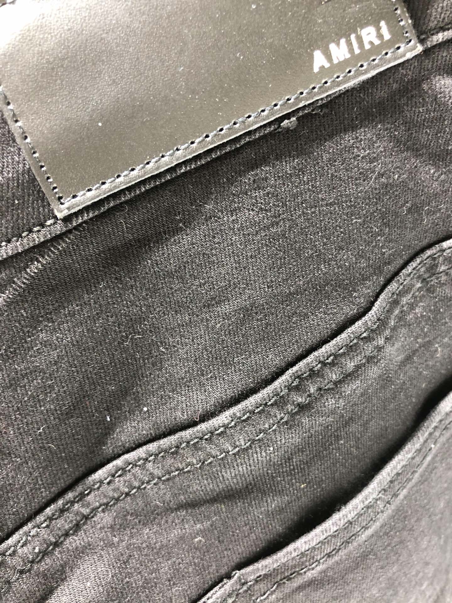AMIRI JEANS