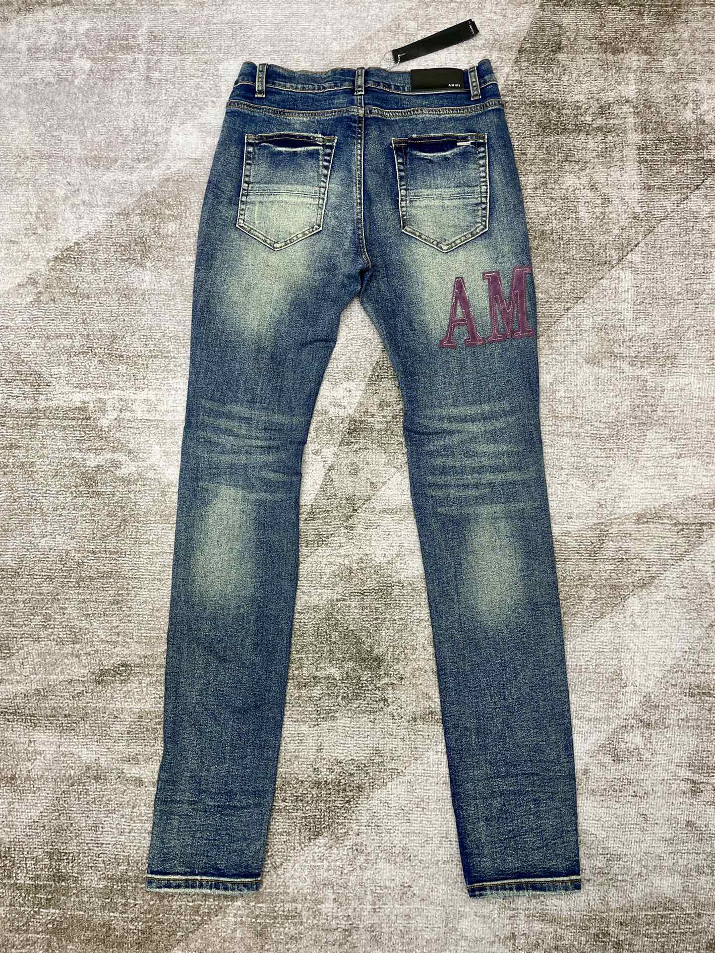 AMIRI JEANS
