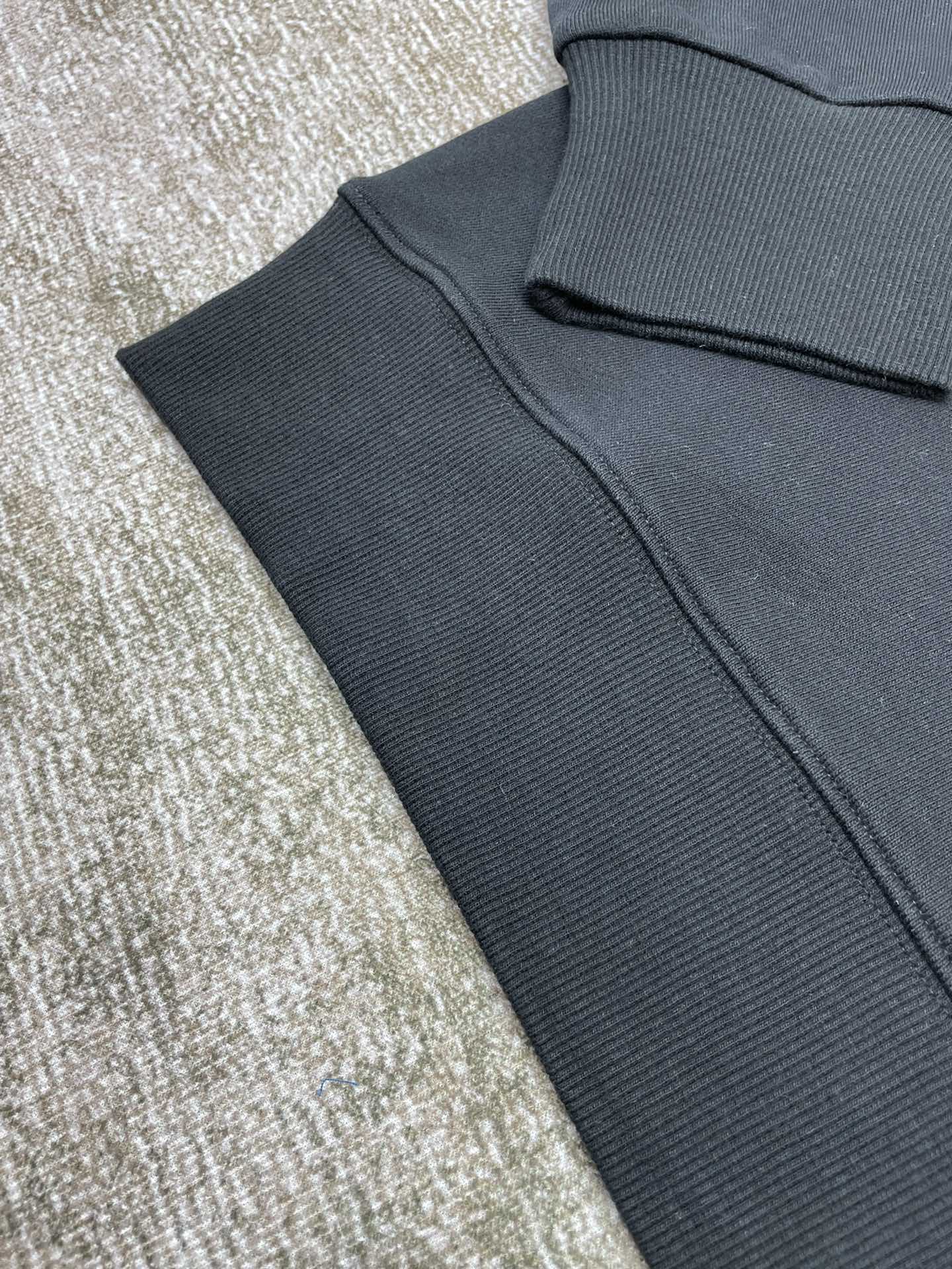 AMIRI LONG SLEEVE
