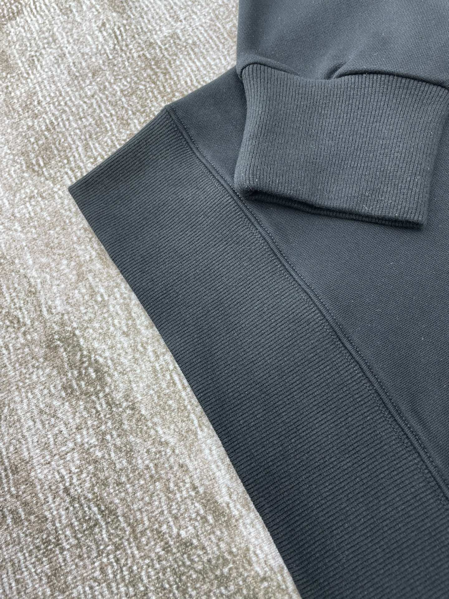 AMIRI LONG SLEEVE