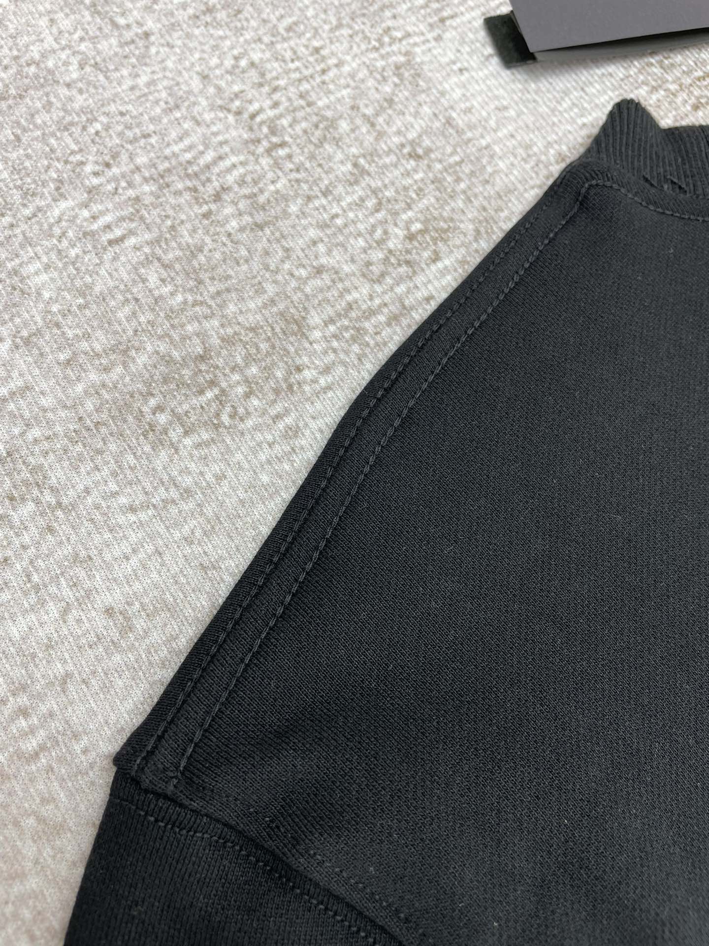 AMIRI LONG SLEEVE