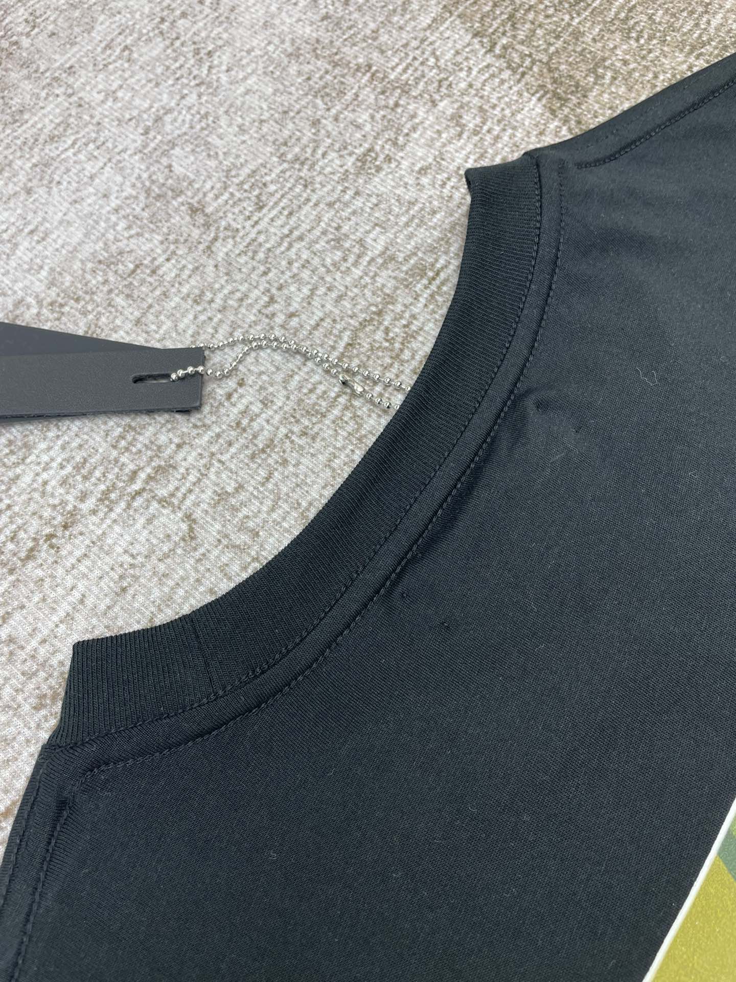 AMIRI TSHIRT