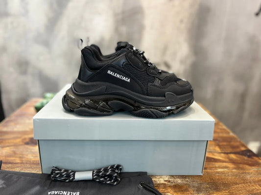 BB SNEAKER