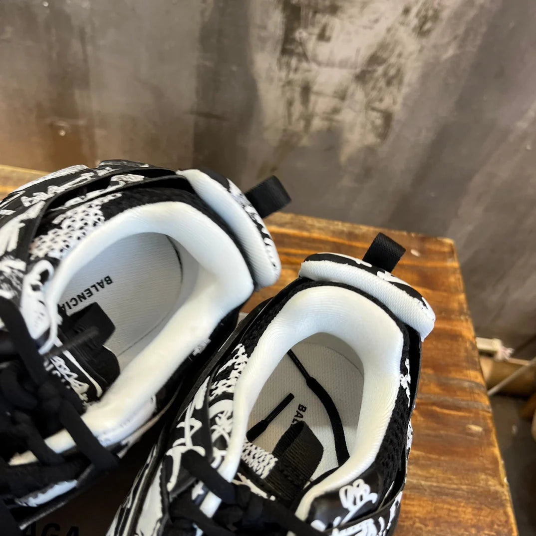 BB SNEAKER