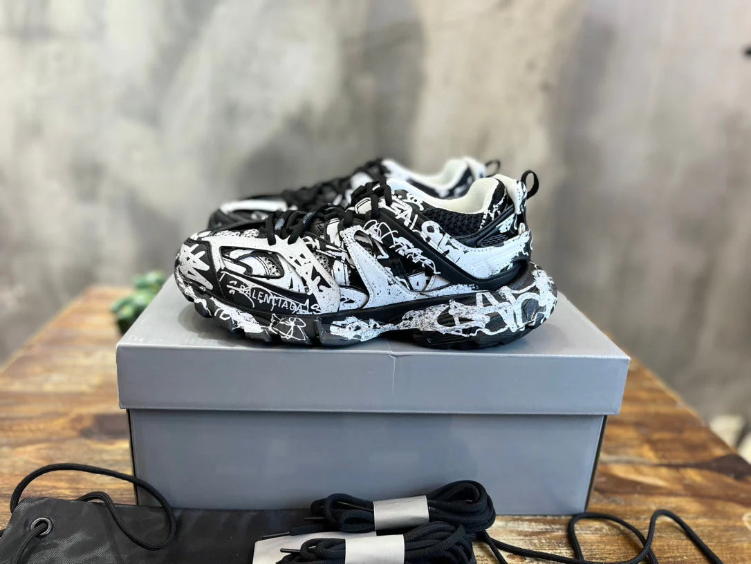 BB SNEAKER