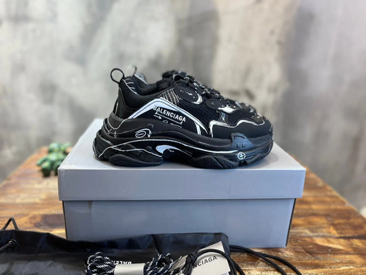 BB SNEAKER