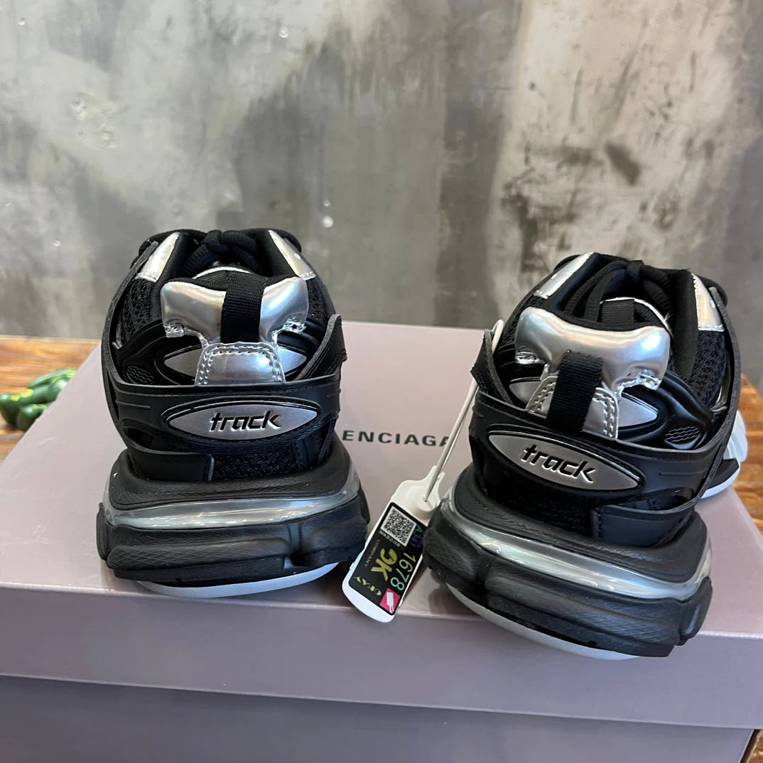 BB SNEAKER
