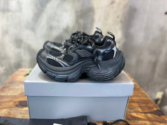 BB SNEAKER
