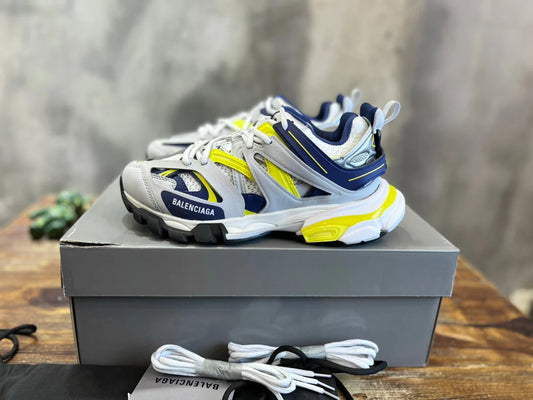 BB SNEAKER