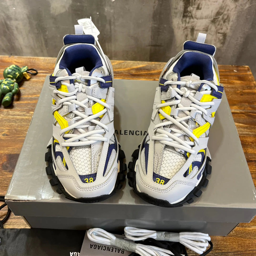 BB SNEAKER