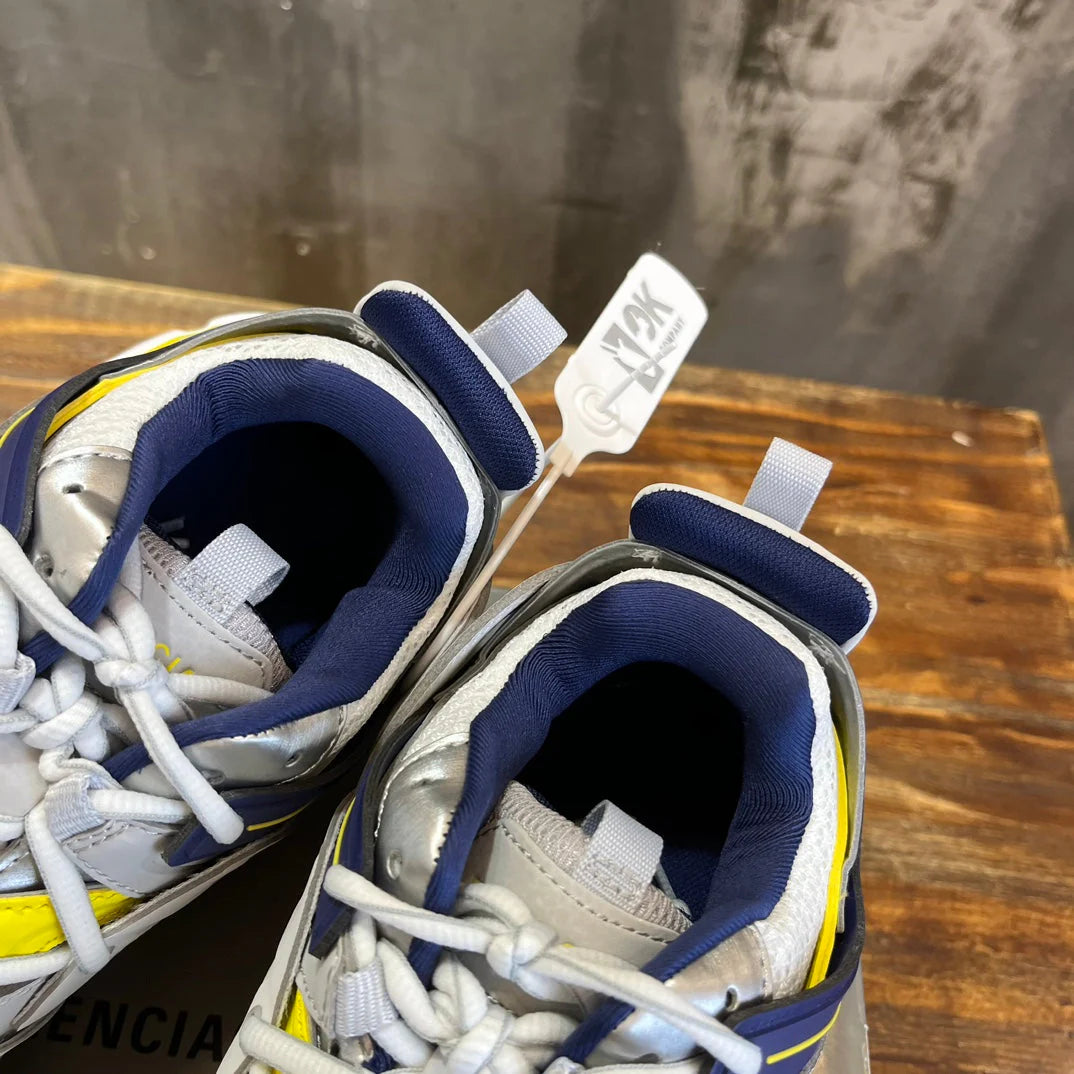 BB SNEAKER