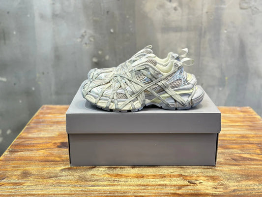 BB SNEAKER