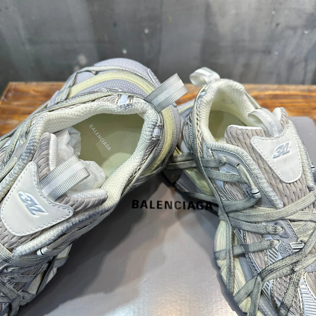 BB SNEAKER