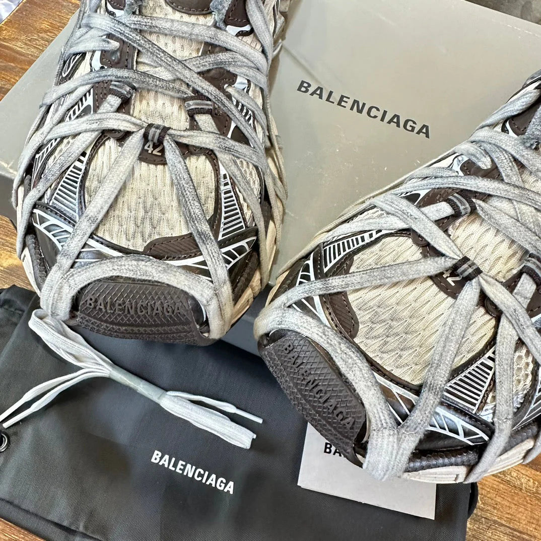 BB SNEAKER