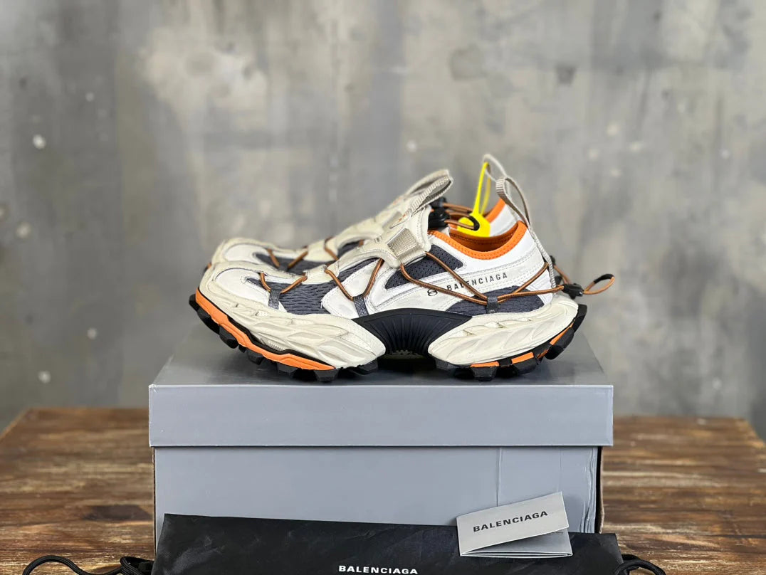 BB SNEAKER
