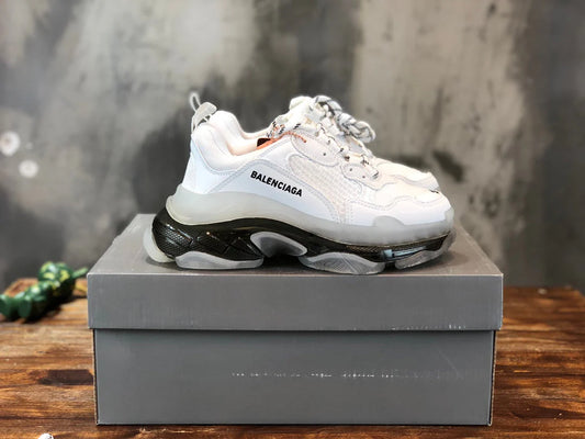 BB SNEAKER