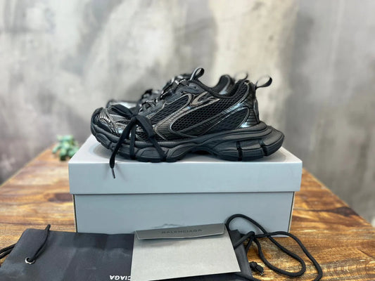 BB SNEAKER