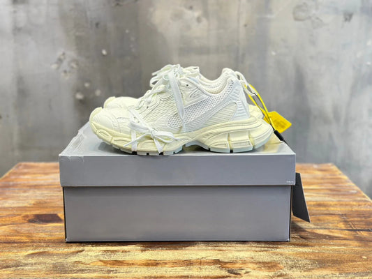 BB SNEAKER