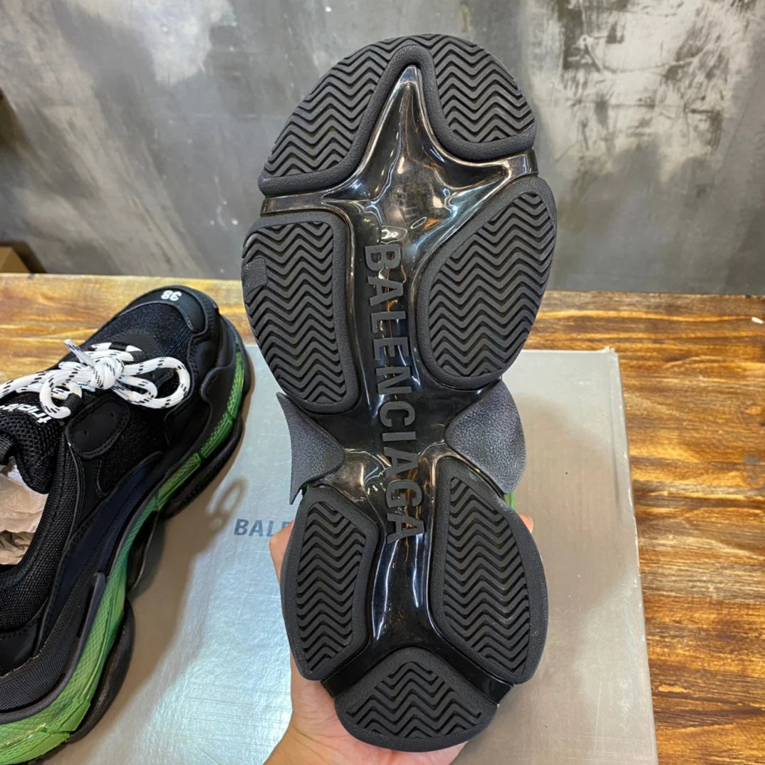 BB SNEAKER