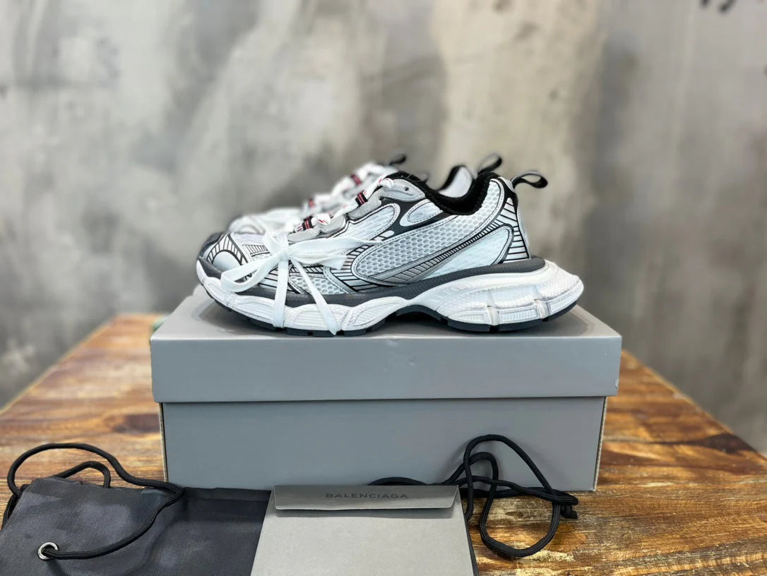 BB SNEAKER