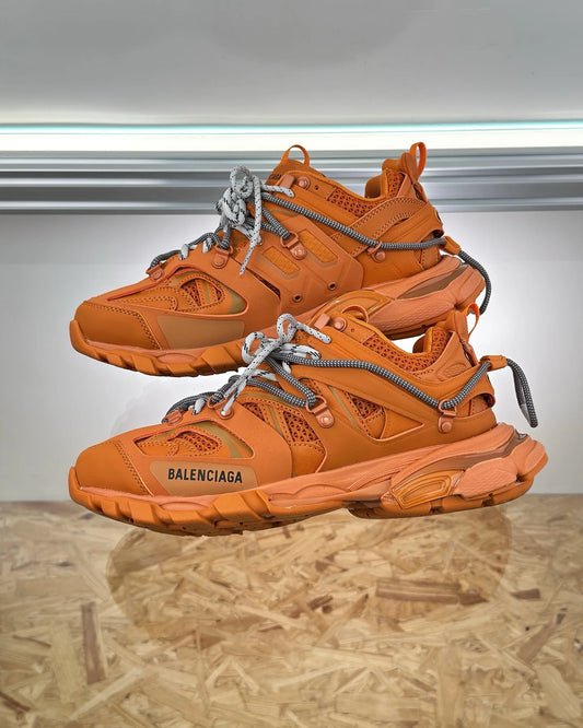 BB SNEAKER