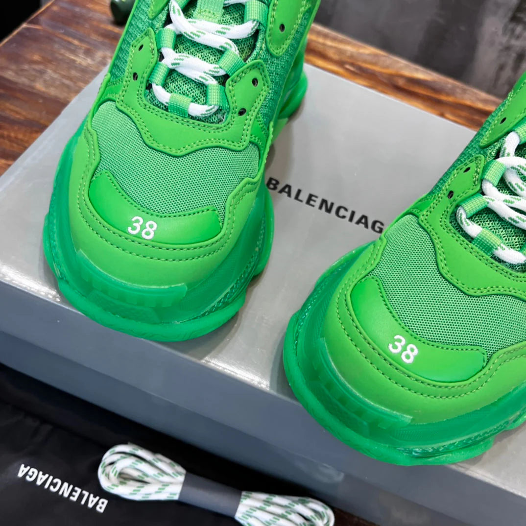 BB SNEAKER