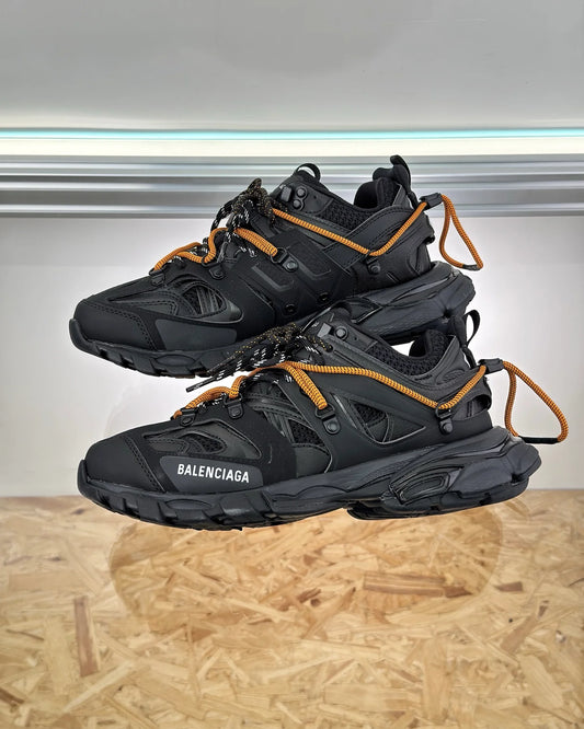 BB SNEAKER