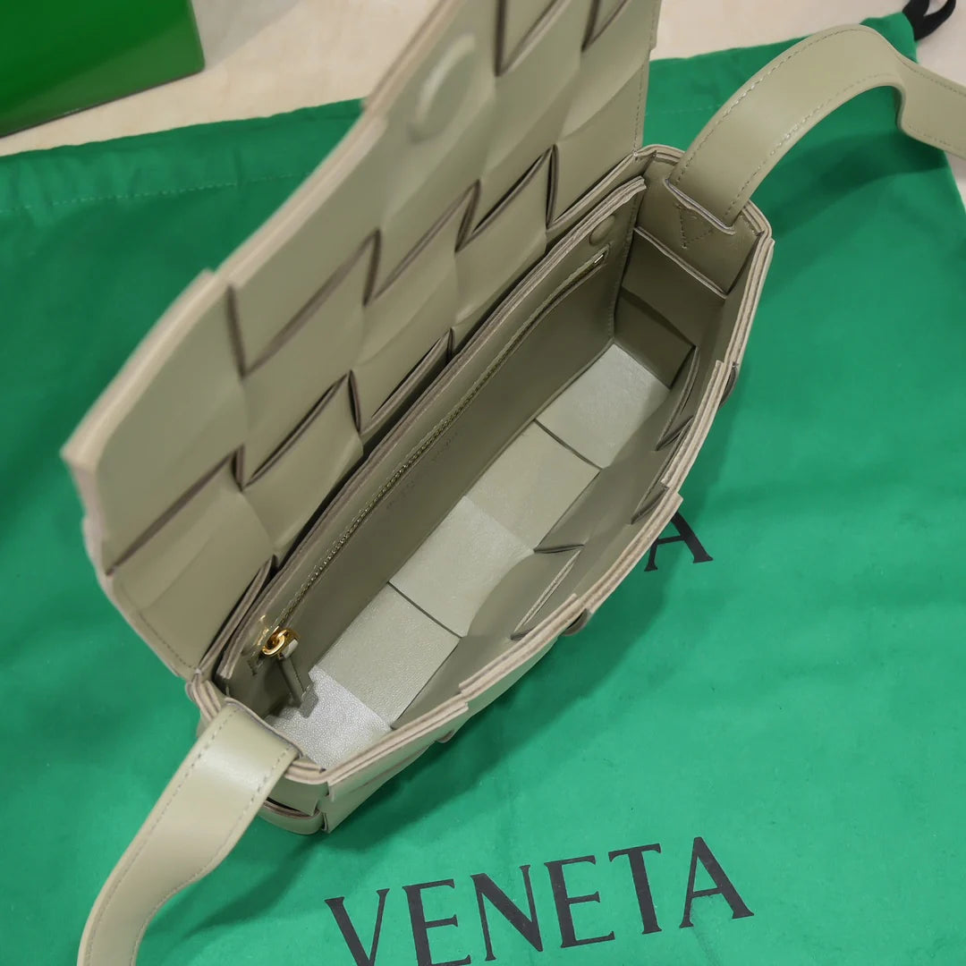BV BAG
