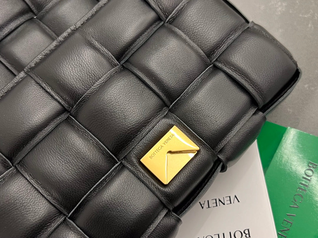 BV BAG