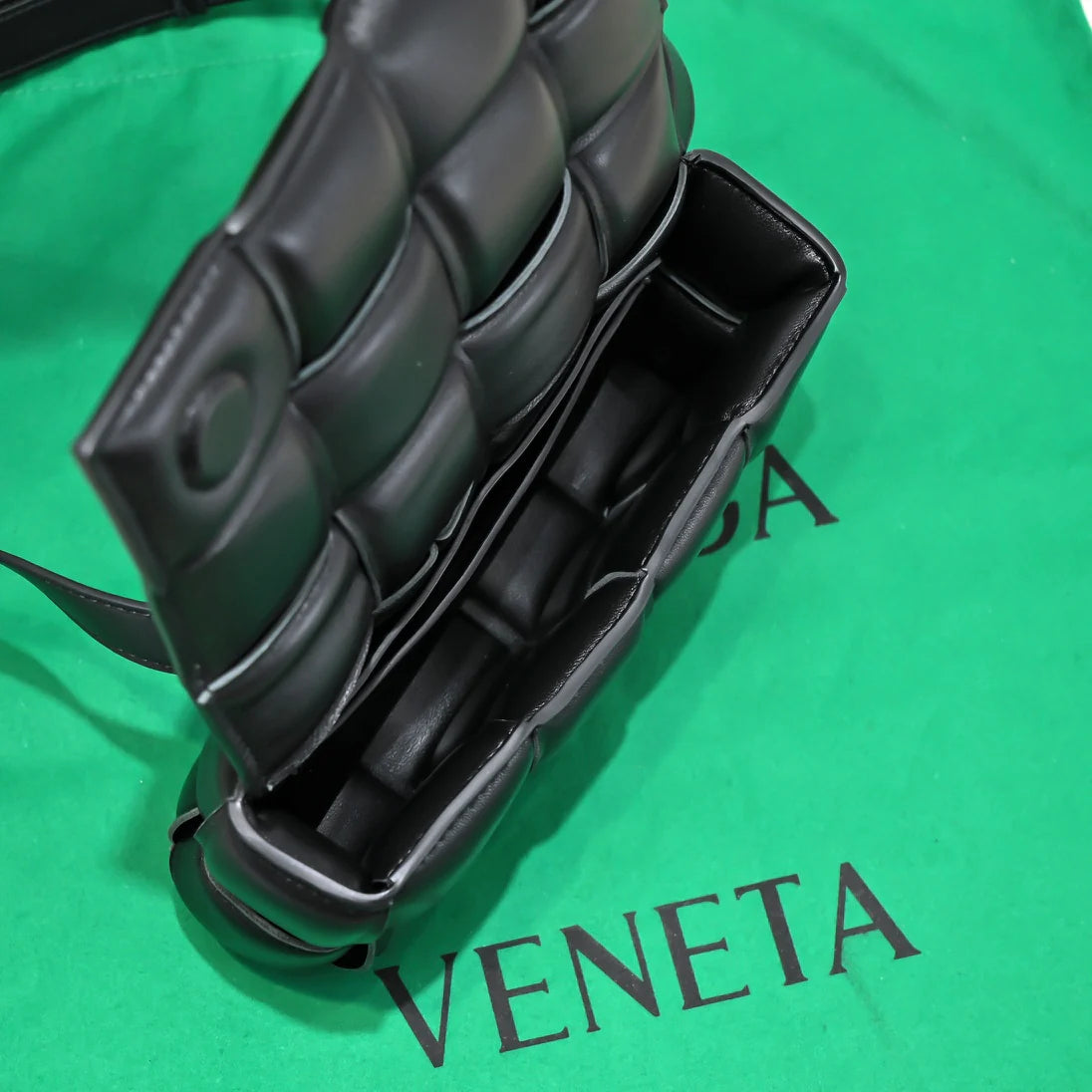 BV BAG