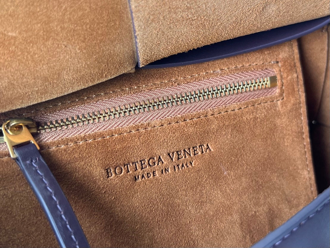 BV BAG