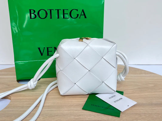 BV BAG