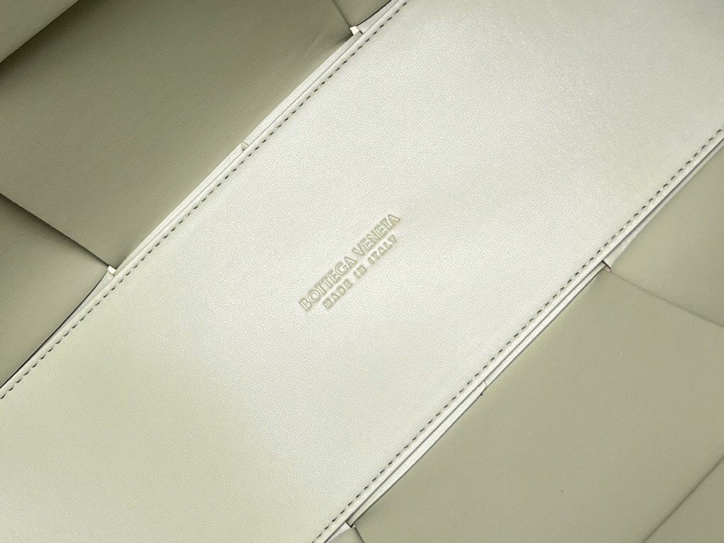 BV BAG