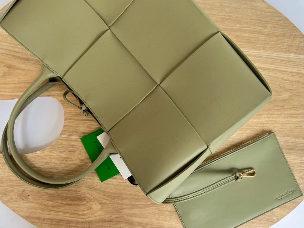 BV BAG