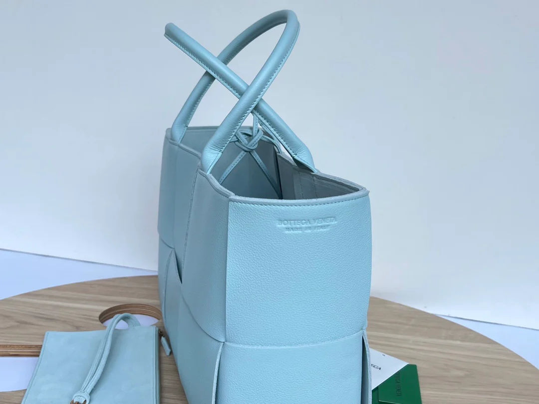 BV BAG