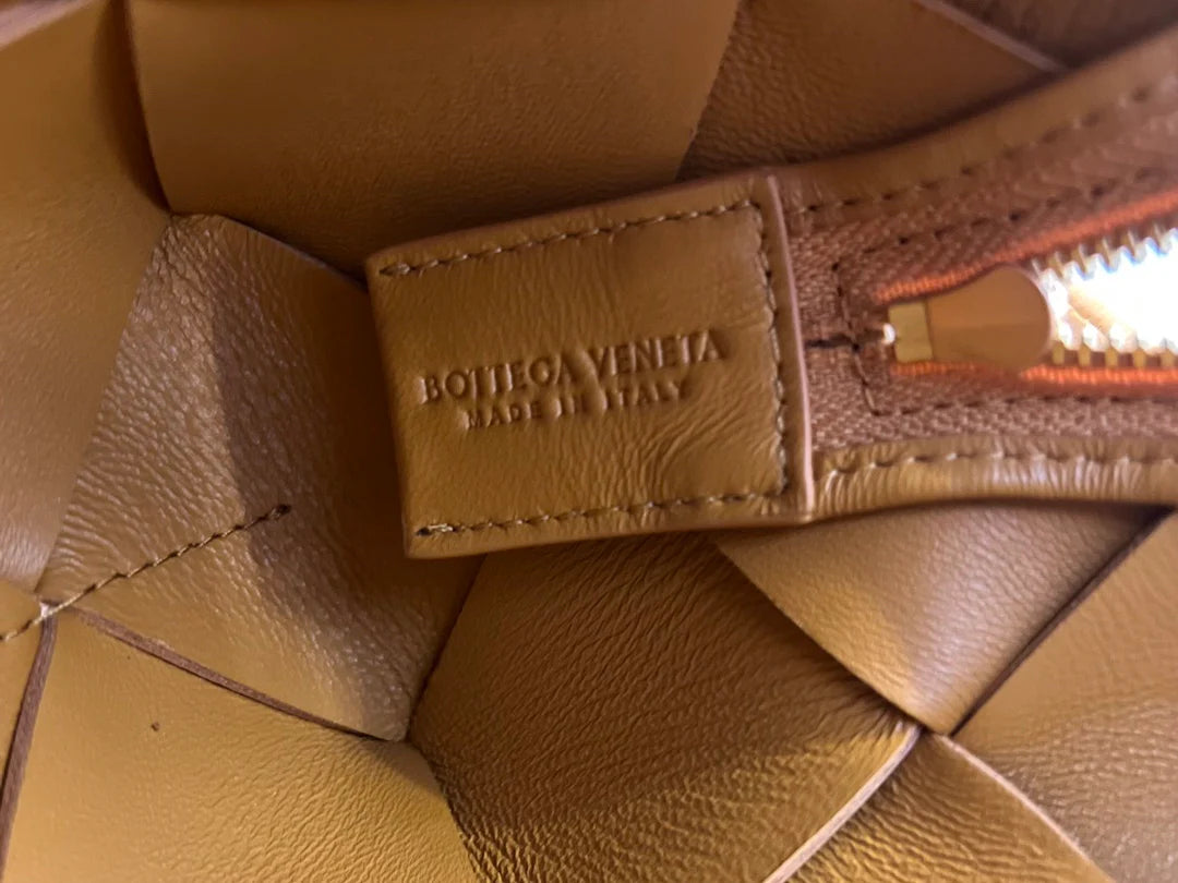 BV BAG