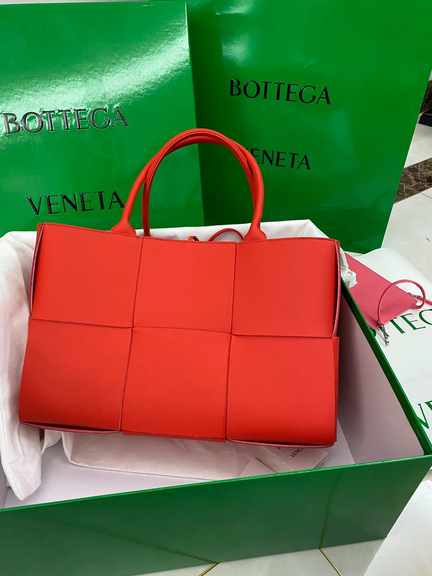 BV BAG