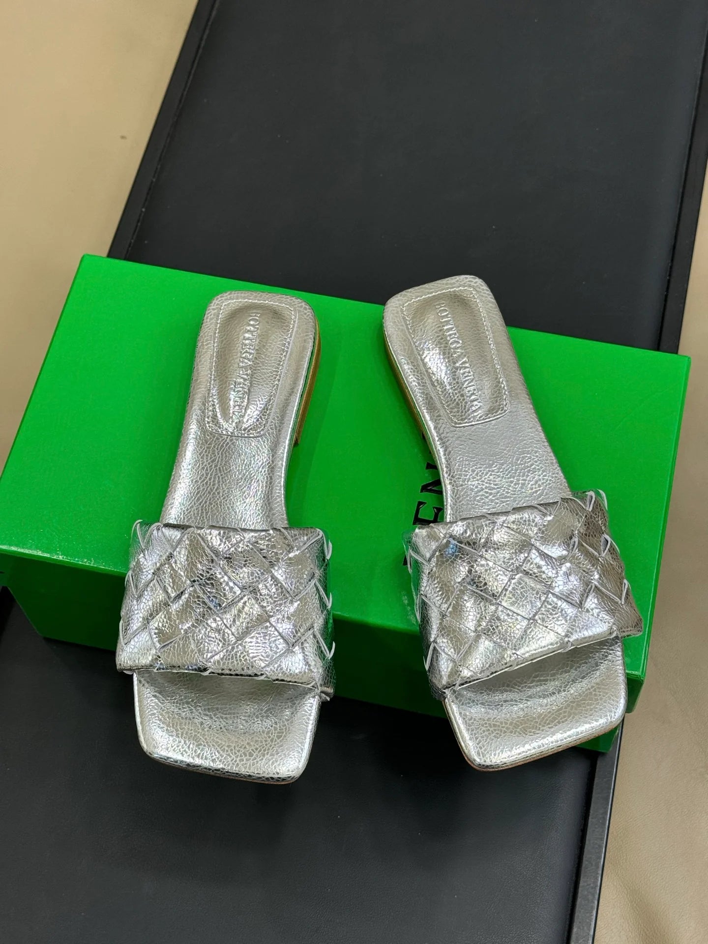 BV SANDAL