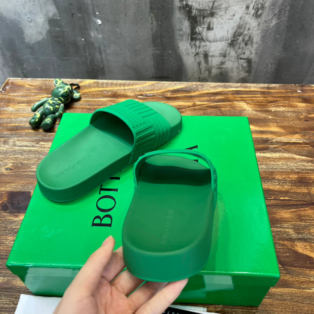 BV SANDAL