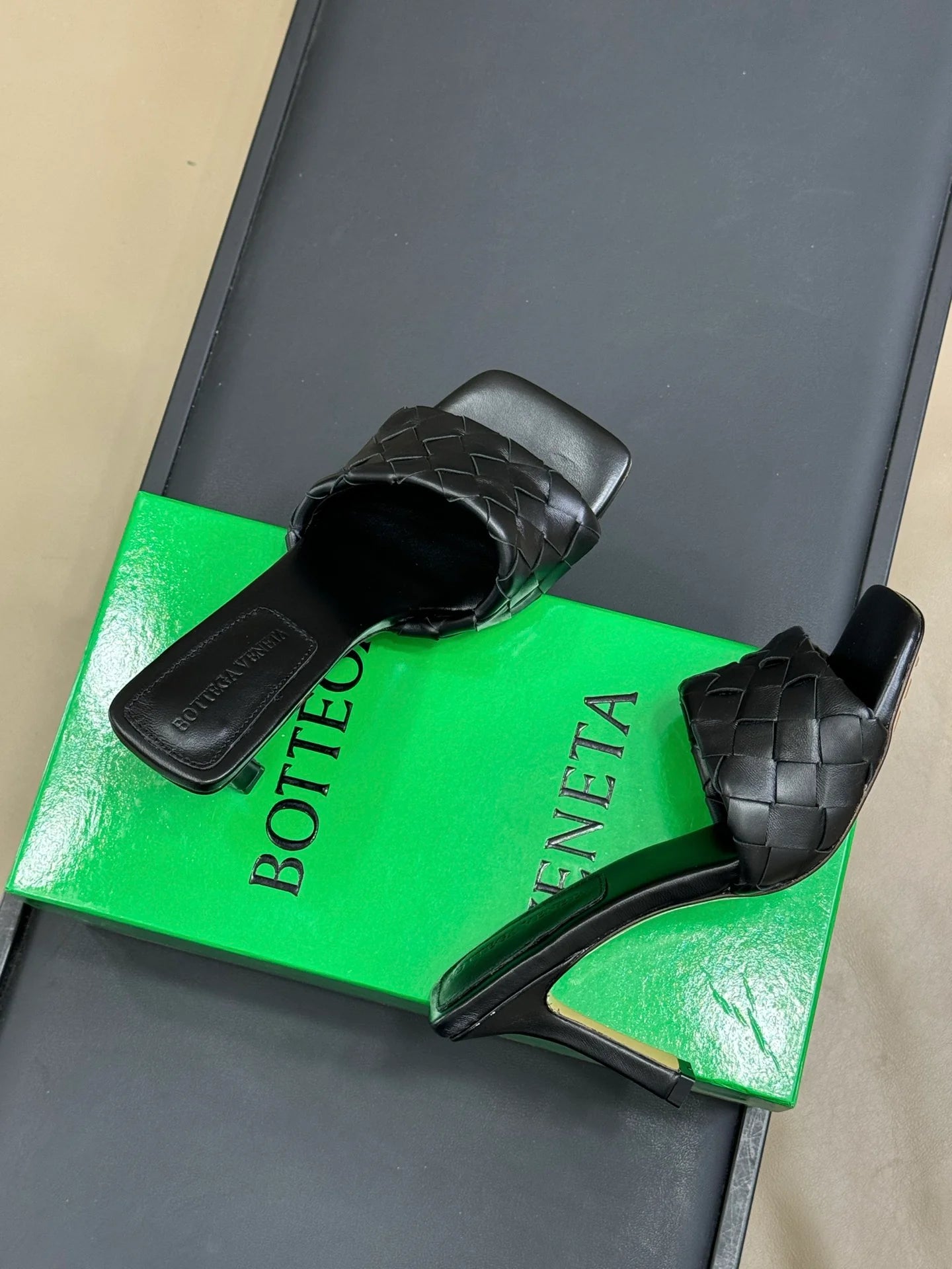 BV SANDAL