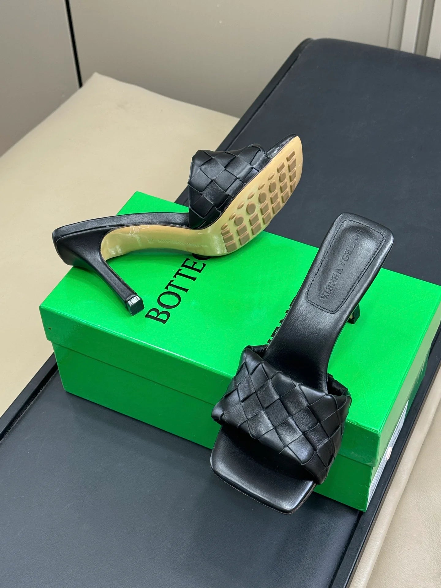 BV SANDAL