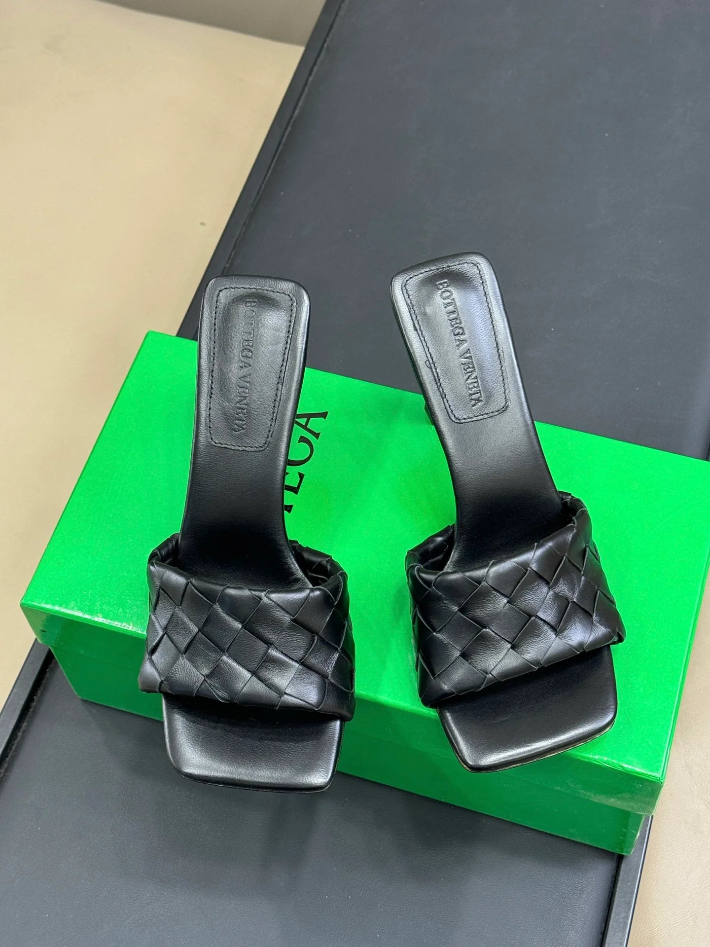 BV SANDAL