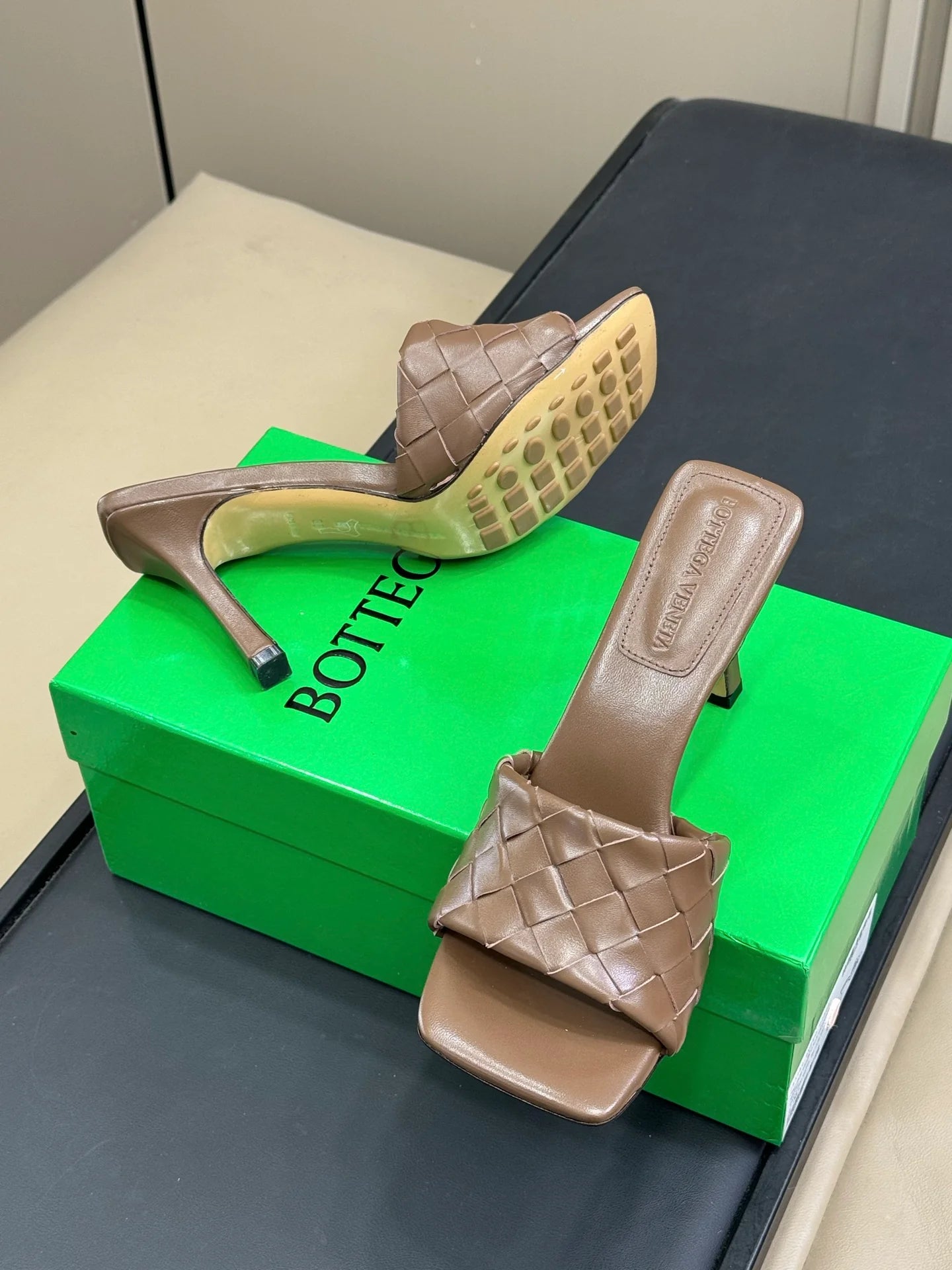 BV SANDAL