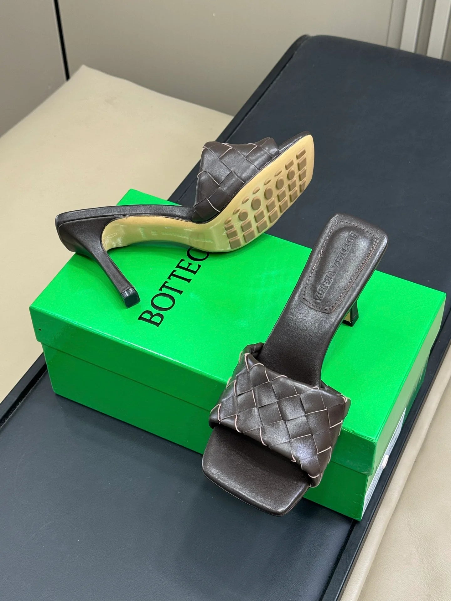 BV SANDAL