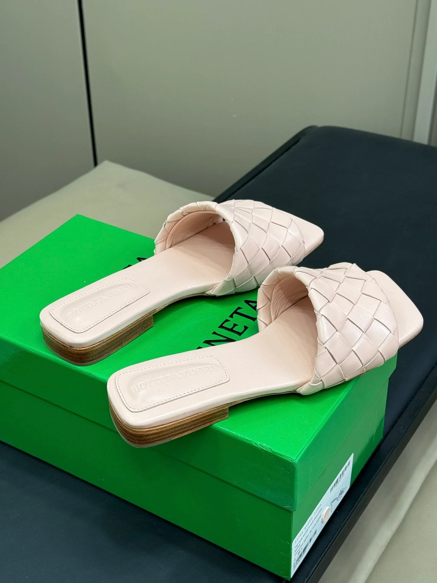 BV SANDAL