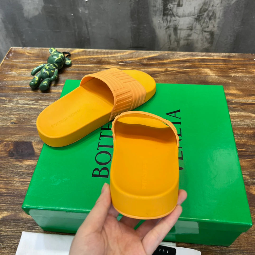 BV SANDAL