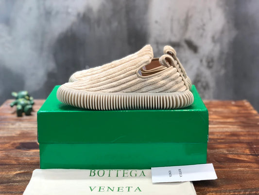 BV SNEAKER 12