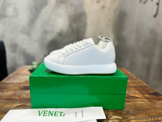 BV SNEAKER 17